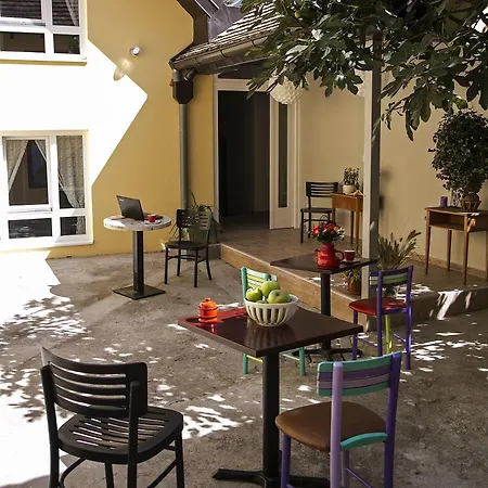 Varad Hostel Novi Sad