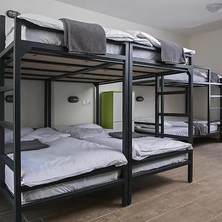 Hostel Varad *