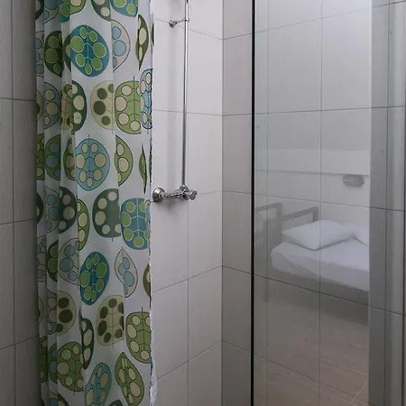 Hostel Varad
