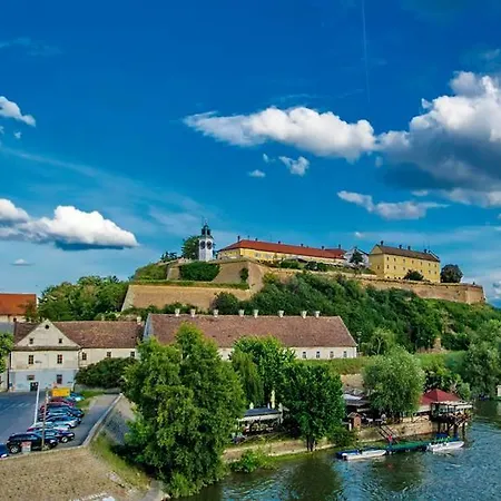 Varad Novi Sad